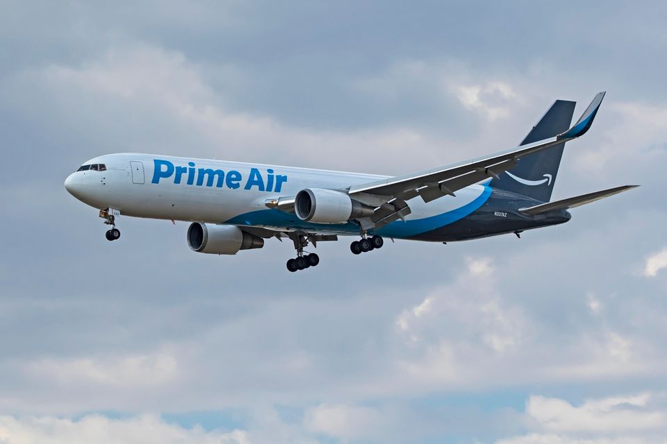 Amazon Air Takes Flight in India - Faster Delivery & More Jobs Ahead